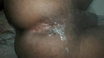 Preview 3 of Uk Xxxs 2018 - AMIGO CASAD&Atilde_O ME FUDEU E ENCHEU MEU RABO DE PORRA ELE N&Atilde_O QUIS GRAVAR A TREPADA S&Oacute_ O LEITE ESCORRENDO PELO CU..