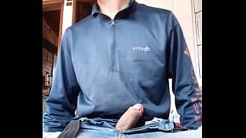 Preview 2 of Seachchudi Video - Trabajador con pene grueso cabeza rosada deslechando