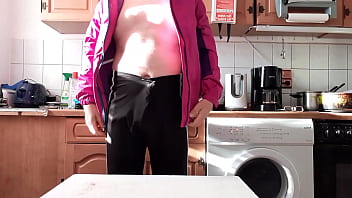 Preview 4 of Hindi Sex Video Bewafai - Pisse auf meine Jacke