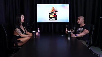 Preview 2 of Www Phonerotlca Hd Com - MELHORES MOMENTOS DO LUCAS FERRAZ COM VITORIA BEATRIZ NO HOT CAST - PARTE 1 (WATCH ON: SHEER/RED)