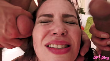 Preview 2 of Cewek Berotot Ngentot - DP Diva Tattooed MILF Lily Pleasure First Double Penetration