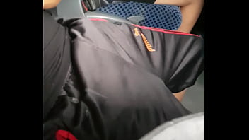 Preview 2 of Find Someone - Autob&uacute_s bulge parte 4