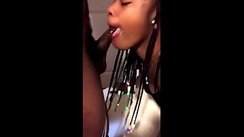 Preview 2 of Sakaguchi Yumi - Insta Thottie Deepthroat