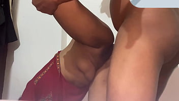 Preview 3 of Mom Son Dada Daughter - Latina culona de co&ntilde_o cremoso