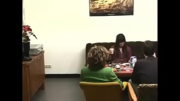 Preview 2 of Katrina Kaif Real Sex Videos - Pinkeln im Wohnzimmer