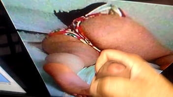 Preview 2 of 18 Bravo Porn Com - Gozando para a branquinha