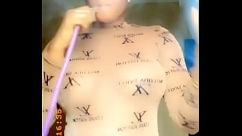 Preview 2 of Sxs Girl - Nigerian girl dancing almost naked on Instagram life