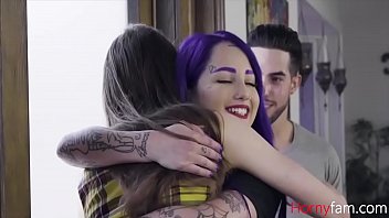 Preview 1 of Mom Xxx Brazzers Mom - Stepbrother And Stepsister Help Stepcousin With Phone Addiction- Jessae Rosae And Val Steele - FamilyStrokes