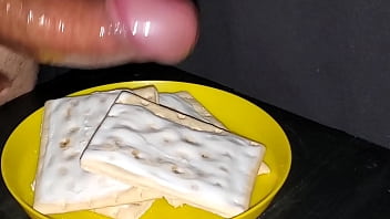 Preview 1 of Katnera Kapur Mb Ka Daunlod - My Pop Tarts needed more sweetness. I took out my cock and added some cum frosting. Delicious.