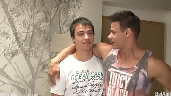 Preview 1 of Sarita Y Torbe - Muscle top fucks a twink boy