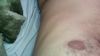 Preview 4 of Lesbian Grills - Cucet&atilde_o de frango assado