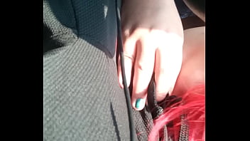 Preview 2 of Ebony Bissex - Minha cunhada me chupando no carro