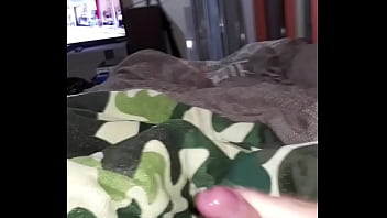 Preview 2 of Mom And Its Two Girls Sex - Antigo gozando