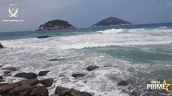 Preview 1 of Cr7 Xxx - Gangbang com Novinha Leona Senna Perdida em Praia no Meio do Mato Tirando Leites de Velhos e estranhos ( Completo no Red)