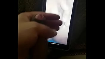 Preview 1 of Sexy Busty Whore - Me manda tributo amigo de exv