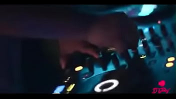 Preview 2 of Train Legs Voyeur Tits - CULOS EN DISCOTECA DE ENSUE&Ntilde_O