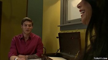 Preview 1 of 17 Video Xxx - Shemale beaty anal fucks handsome man