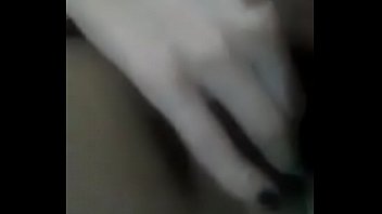 Preview 1 of Saxsvido - greluda safada batendo uma siririca para o amante