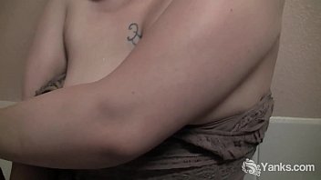 Preview 2 of Xnx Dog Hd - Yanks Blonde Ruby Masturbates