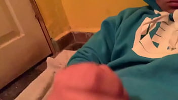 Preview 3 of Wet Tit Attack - Me hecho una paja bien caliente