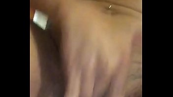 Preview 3 of Xphim Com - Waoo se masturb&aacute_ndose rico