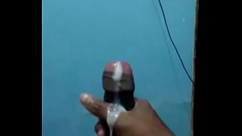 Preview 2 of Xxx Gandbf Download - Gozada na madrugada, chuva de leite saindo da minha piroca