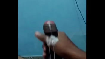 Preview 3 of Xxx Gandbf Download - Gozada na madrugada, chuva de leite saindo da minha piroca