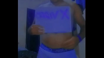 Preview 2 of Strip Ebony Licking - V&iacute_deo de verifica&ccedil_&atilde_o
