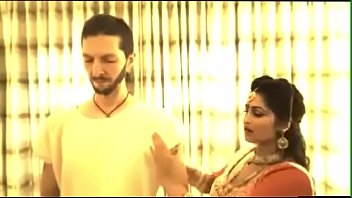 Preview 4 of Sextantie - indian bigboobs teacher sex with student hindi webseries