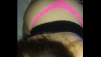Preview 3 of Quick Blowjob At Pool - Se le calienta el culo cuando la pongo a mamarme la vergota en 4
