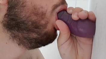 Preview 1 of English Video Xxxcomx - Deepthroating my dildo
