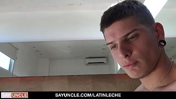 Preview 2 of Romamtic Seks - This Young Stud (Andreas) Gets A Bigger Offer Than The Last Time Cause He Does Some Amazing Thing To Me And My Friend In The Bath - Latin Leche