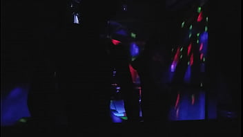 Preview 1 of Aunty Xnxn Video - Minha cunhada chamou pra fuder ela