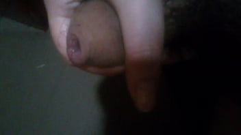Preview 2 of How Tohave Fun At A Party - Un poco de leche de la noche para quien quiera