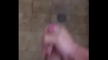 Preview 1 of Sixxx Full Hd Video Porna - Punheta no chuveiro da academia c/ gozada
