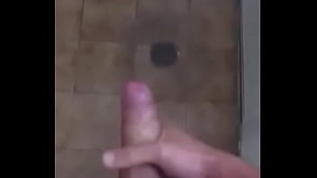 Preview 4 of Sixxx Full Hd Video Porna - Punheta no chuveiro da academia c/ gozada