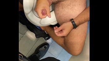 Preview 4 of Tennessee Porn - HBC Washroom