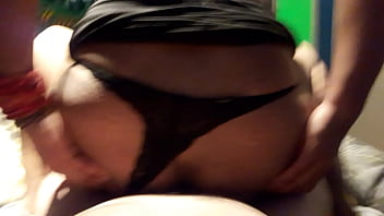Preview 1 of Hairy Pregnant On Webcam - Disfrutando una Hermosa Colita