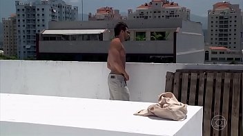 Preview 1 of Ful Xxxvixdeo - J&uacute_lio Rocha de sunga em novela