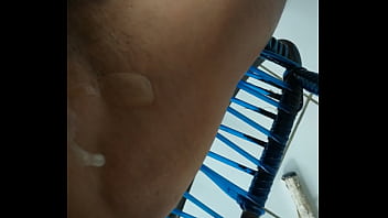 Preview 2 of Cow Girl Booty - Mais uma gozada deliciosa!!