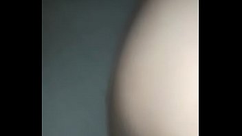 Preview 3 of Sgar Daddy - Perra chilena me deja meterle un frasco de lubricante