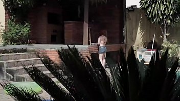 Preview 1 of Xxc Hot - O NOIVO FOI RESOLVER AS COMPRAS PARA O CASAMENTO E A NOIVA CHAMOU O AMANTE PRA ULTIMA FODA DE SOLTEIRA. LOUPAN E EMME WHITE NUMA FODA PROIBIDA,  COMO AMANTES FODENDO ESCONDIDOS