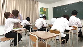 Preview 2 of Kannada Sxe Video - 声が出せない絶頂授業で10倍濡れる人妻教師　岡村麻友子