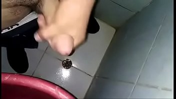 Preview 2 of Mom Ced - Jerking off/ Masturbandose