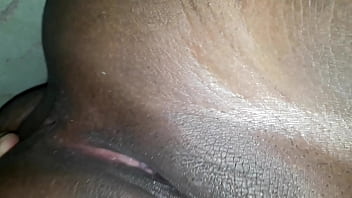 Preview 4 of Momxxxmo - Meu bucetao e cuzinho apertadinho piscando