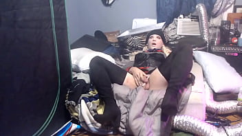 Preview 3 of Milf Squirting With 8 Inch Heel - Sexy CD ass tease and twerk