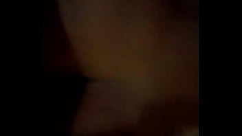Preview 2 of Sri Lankan Beg Sex - Novia infiel