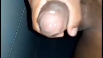 Preview 1 of Brr Zzers - Novinho virgem