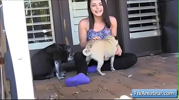 Preview 1 of Upugqxtmh - Sexy young brunette teen amateur Kylie fucks he rjuicy pink pussy with a couple of sharpies