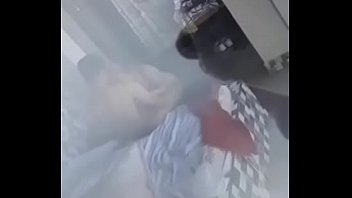 Preview 2 of Indian Xxxxxxxxx Fuck - Vizinha filma pela varanda eu chupando o marido dela e arma o maior barraco no feriado!!